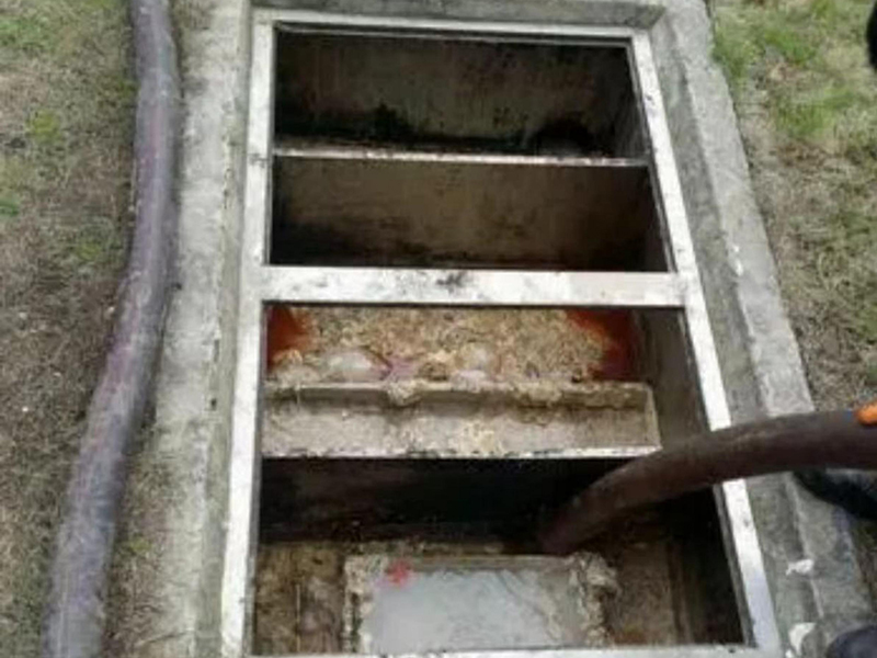 井陉矿隔油池清理